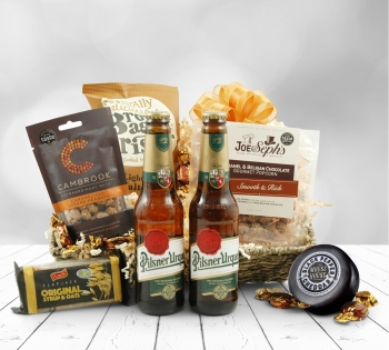 Christmas Cheese Hampers | Festive Cheese Gifts | Hampergifts - Beer, Cheese & Snacks